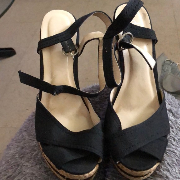 Wedge Sandals - Picture 1 of 5